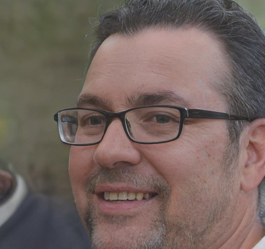 Ritratto professionale di Marco Castelletti